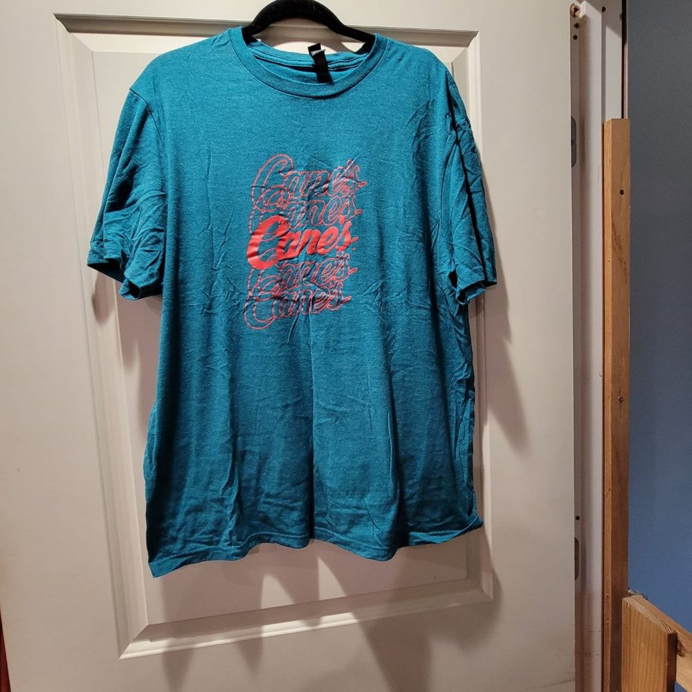 Raising Canes T-shirt XL